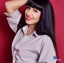 x_LINDA_ stripchat livecam performer profile