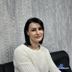 OlliviaCrown stripchat livecam performer profile