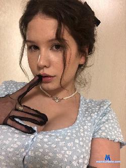 catnipUwU stripchat livecam performer profile