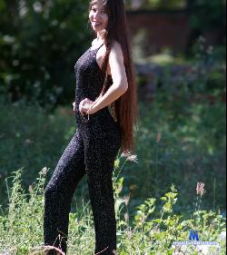 emeli98 stripchat livecam performer profile