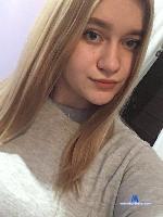 NikaFraut stripchat livecam show performer room profile