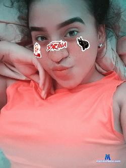 bag_xx stripchat livecam performer profile