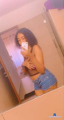 MarilynRivers stripchat livecam performer profile