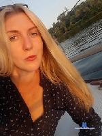 JuliiaLove stripchat livecam show performer room profile