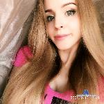 MoonlightRosee stripchat livecam show performer room profile