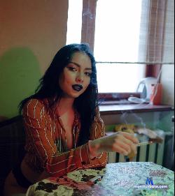 samantha_glow_ stripchat livecam performer profile
