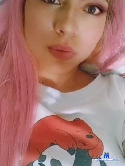 Laana_ stripchat livecam performer profile