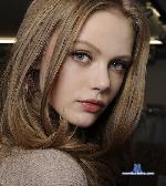 RenataGrande5 stripchat livecam show performer room profile