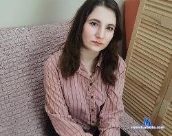 AriellaPetersonn stripchat livecam performer profile