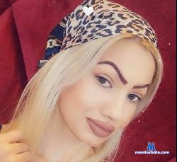 sweetshybunny stripchat livecam performer profile
