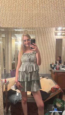 Naturalredhead69 stripchat livecam performer profile