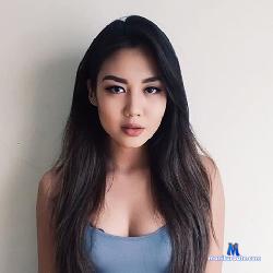 AsaAkiraa stripchat livecam performer profile