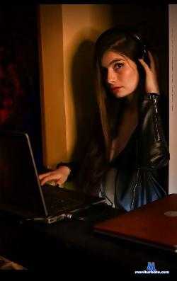 natashasmith_22 stripchat livecam performer profile