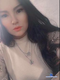 LuinaKii stripchat livecam performer profile