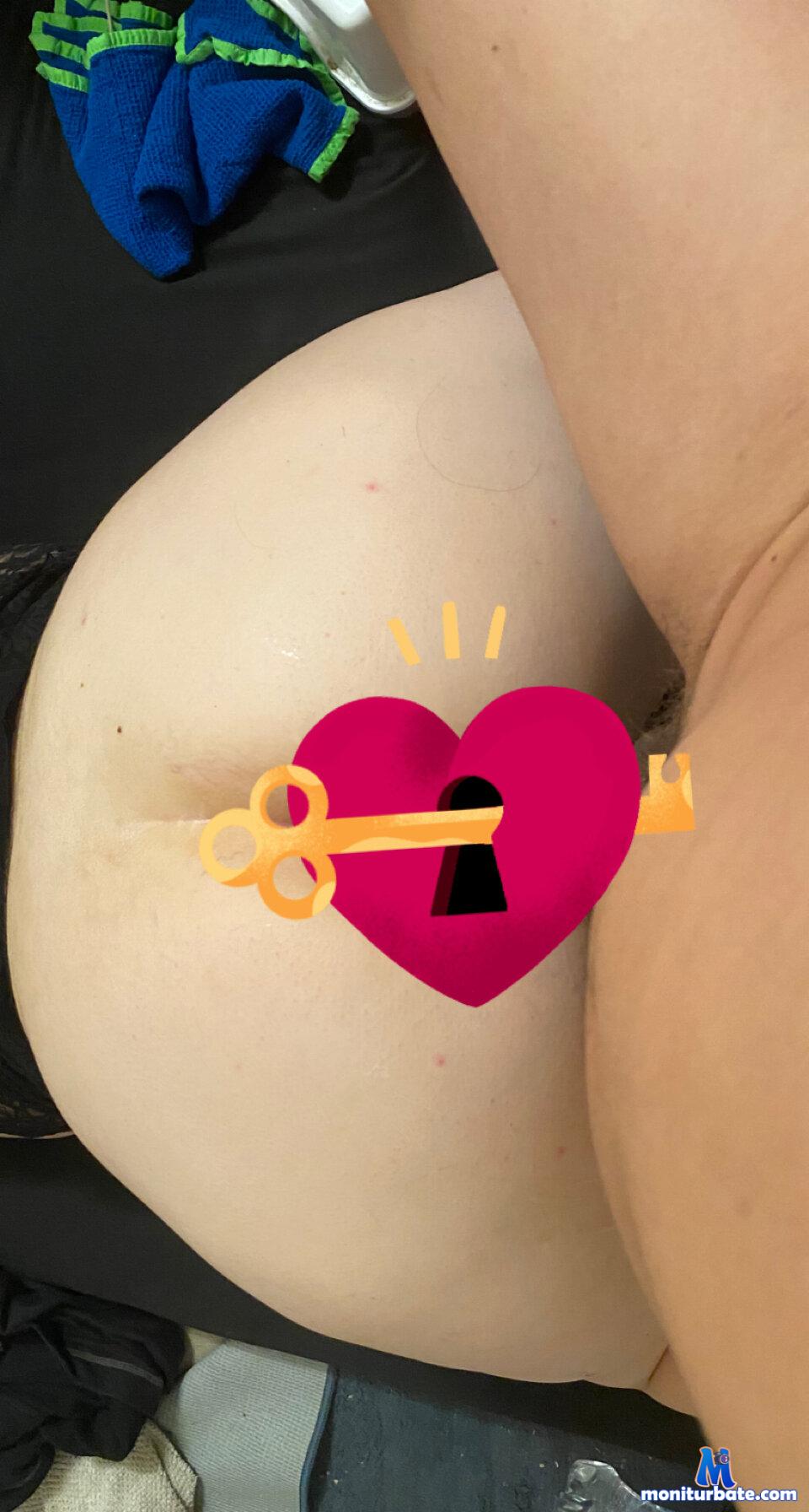kinkycouplleee Stripchat performer