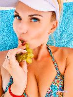 Angelok19 stripchat livecam show performer room profile
