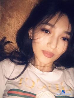 MikaYun stripchat livecam performer profile