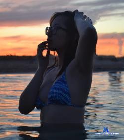 Ishuzoku stripchat livecam performer profile