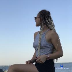 HelenCruz_ stripchat livecam performer profile