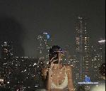 laura_lori stripchat livecam show performer room profile