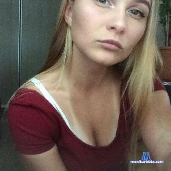 Ursula_win stripchat livecam performer profile