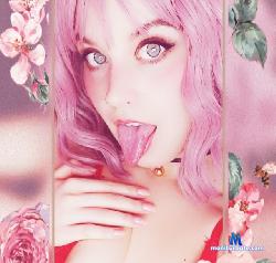 Sweet_TiaMoon stripchat livecam performer profile
