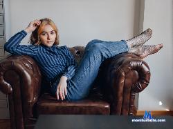 April_skyshy stripchat livecam performer profile