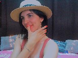 Giulia_Soar8 stripchat livecam performer profile