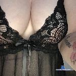 RedneckLips stripchat livecam show performer room profile