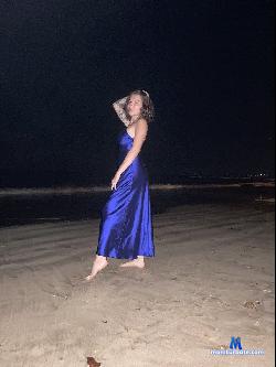 wow_lina stripchat livecam performer profile