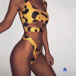 Rubis_sensuele stripchat livecam performer profile