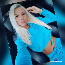 Bbylori stripchat livecam performer profile