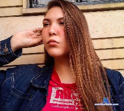 RussaEllie stripchat livecam performer profile
