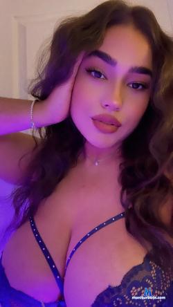 ScarlitJoy stripchat livecam performer profile