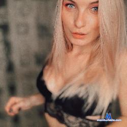 fancynikki stripchat livecam performer profile