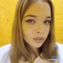 _Mila_Sweett stripchat livecam performer profile