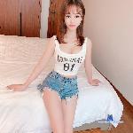 huihuibaby stripchat livecam show performer room profile