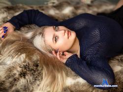 RAICHEL_SWAN stripchat livecam performer profile
