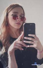 GrandeNiks stripchat livecam show performer room profile