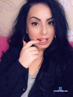 Hot___Moon stripchat livecam show performer room profile
