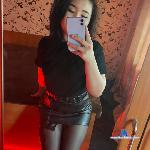 CurvyMika stripchat livecam show performer room profile