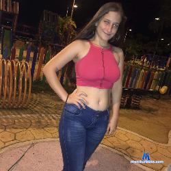 cutelauracos stripchat livecam performer profile