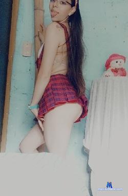 Dulcetina stripchat livecam performer profile