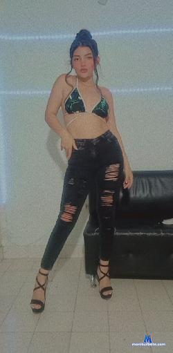 dessert_anika4 stripchat livecam performer profile