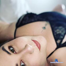 MsOliviaa stripchat livecam performer profile