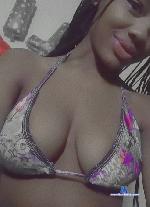 LAURA1124 stripchat livecam show performer room profile