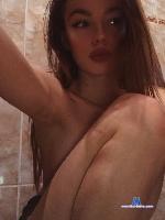 ShantiFox stripchat livecam show performer room profile