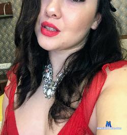 MissPolina4525 stripchat livecam performer profile