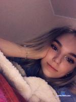 VirginChloe stripchat livecam show performer room profile