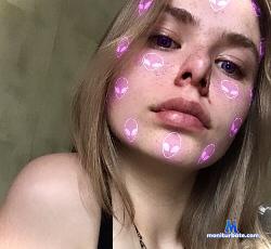 MelonyStar stripchat livecam performer profile